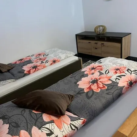 Mariposa 5 Incl Pool & Sauna דירה באד הרצבורג